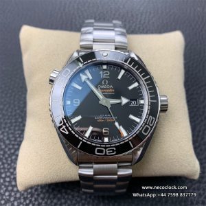 Planet Ocean 600M 43.5mm Black Dial SS Bracelet VSF A8900