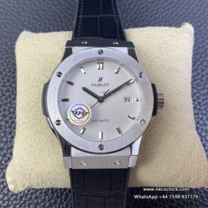 Classic Fusion 42mm White Dial Black Leather Strap APSF A1110