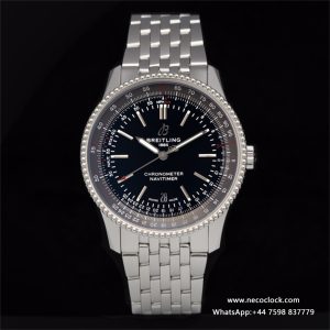 Breitling 41mm NAVITIMER Black/Grey Dial SS Bracelet V7F A2824