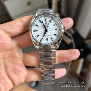 Aqua Terra 150M 38mm White Dial SS Bracelet A8800 VSF
