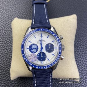 Speedmaster 42mm Moonwatch Professional  Silver Snoopy Award 50th Anniversary Blue Leather Strap OSF A7750