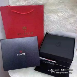 Tudor Box