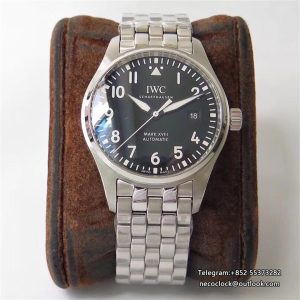 IWC Pilot Mark XVIII 40mm IW327011 Black Dial SS Bracelet V7F A2892