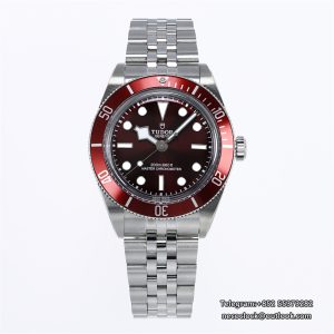 ZF  Heritage Black Bay M7941A1A0RU-0003 39mm Burgundy red dial Red Bezel on SS Bracelet A2824